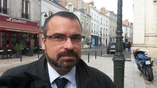 Un avocat bl&eacute;sois interdit d'exercer pendant un mois